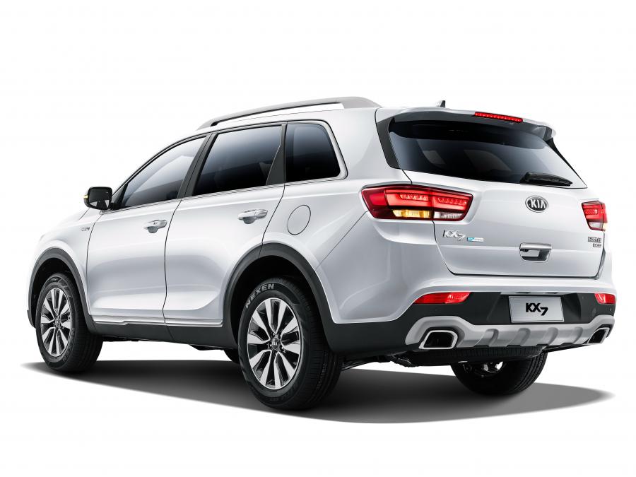  Kia KX7 2017 года  (фото 18 из 21)